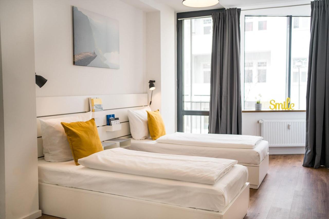 Fantastic 2 Bedroom Apartment ベルリン エクステリア 写真