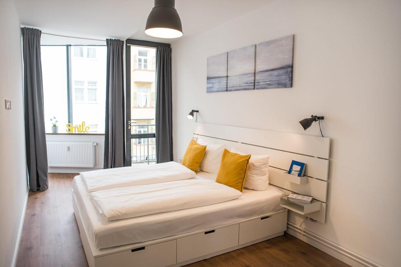 Fantastic 2 Bedroom Apartment ベルリン エクステリア 写真