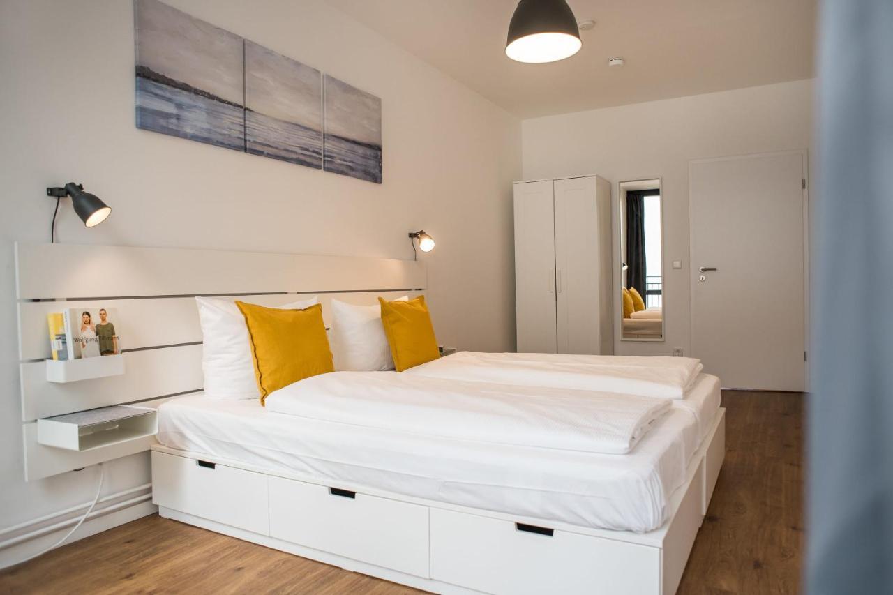 Fantastic 2 Bedroom Apartment ベルリン エクステリア 写真