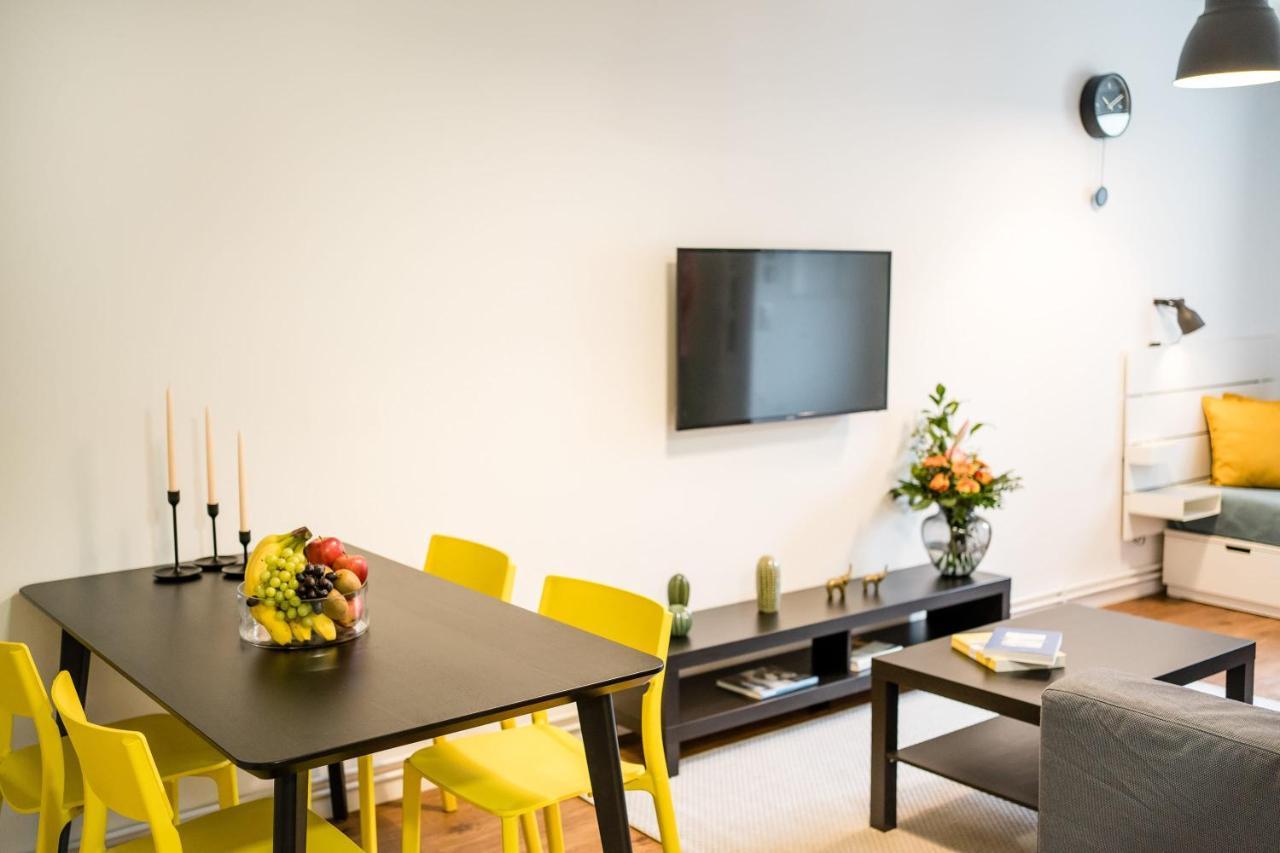 Fantastic 2 Bedroom Apartment ベルリン エクステリア 写真