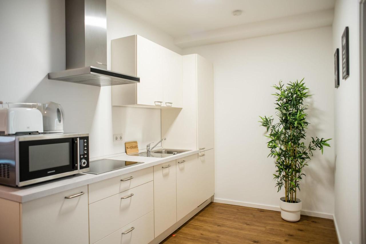 Fantastic 2 Bedroom Apartment ベルリン エクステリア 写真